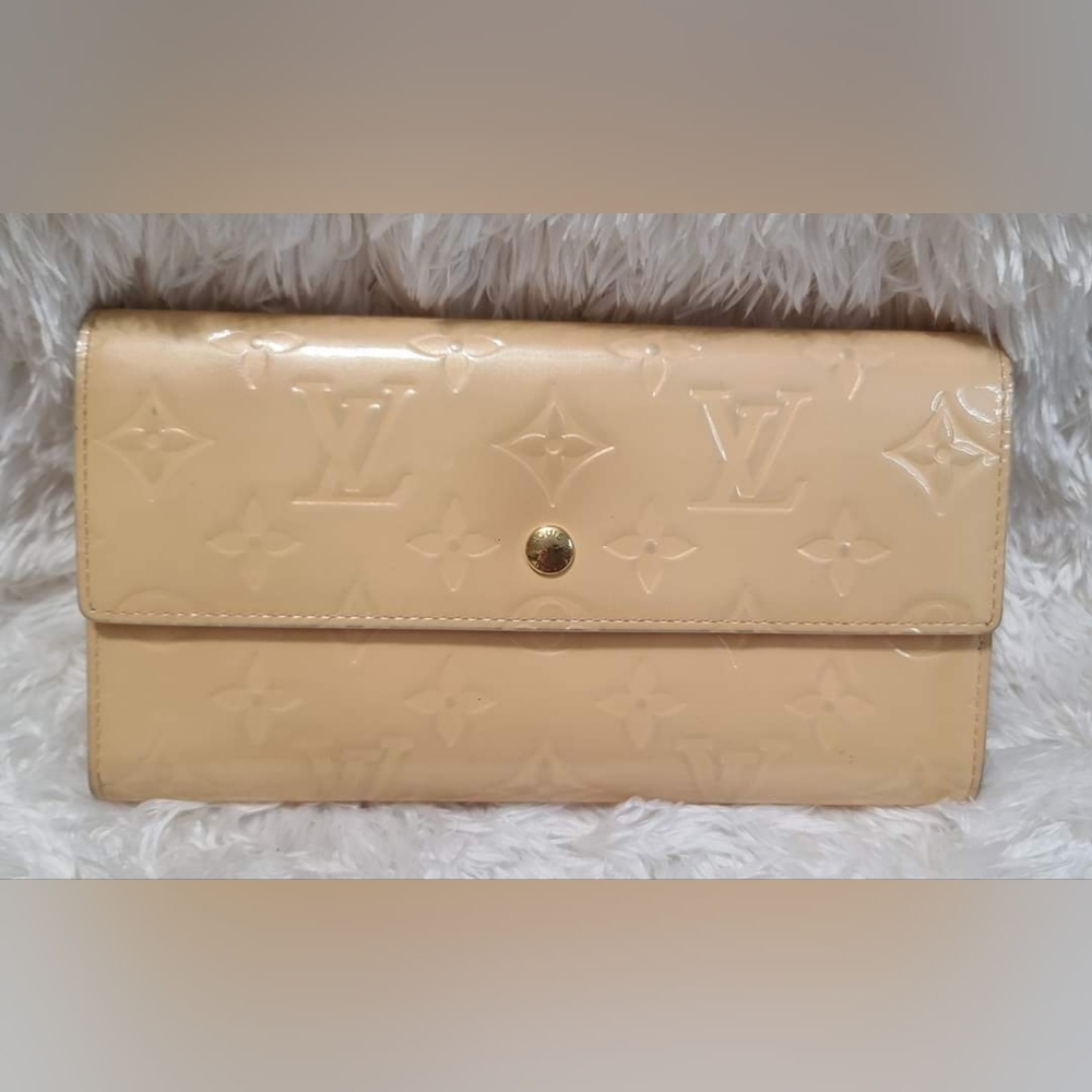 LV Vernis Wallet